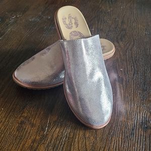 Sorel Ella Rose Gold Slip on Mules